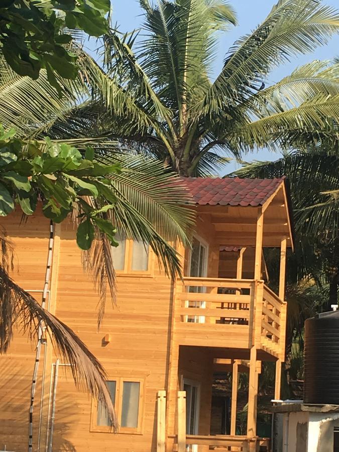 Tiara Fiesta Beach Cottages Морджим Екстериор снимка